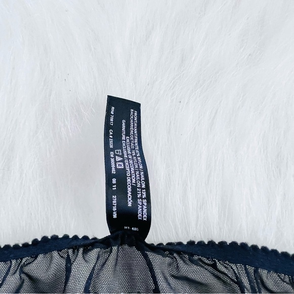 Y2K Rare NWOT Victoria's Secret Sexy Little Things Valentine Panties Size L - Picture 8 of 8